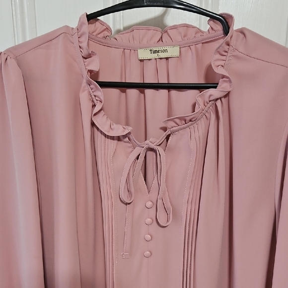 Chic Pink Ruffled Tie Front Blouse - Picture 2 of 11